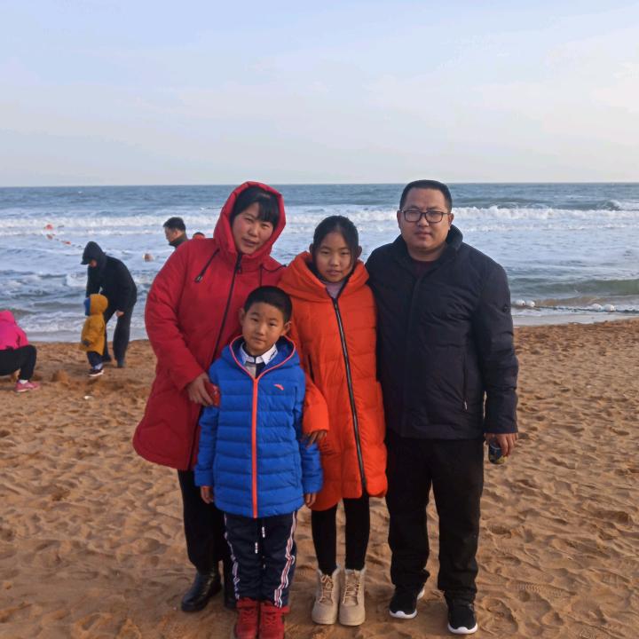 兄弟十一老七（刘）