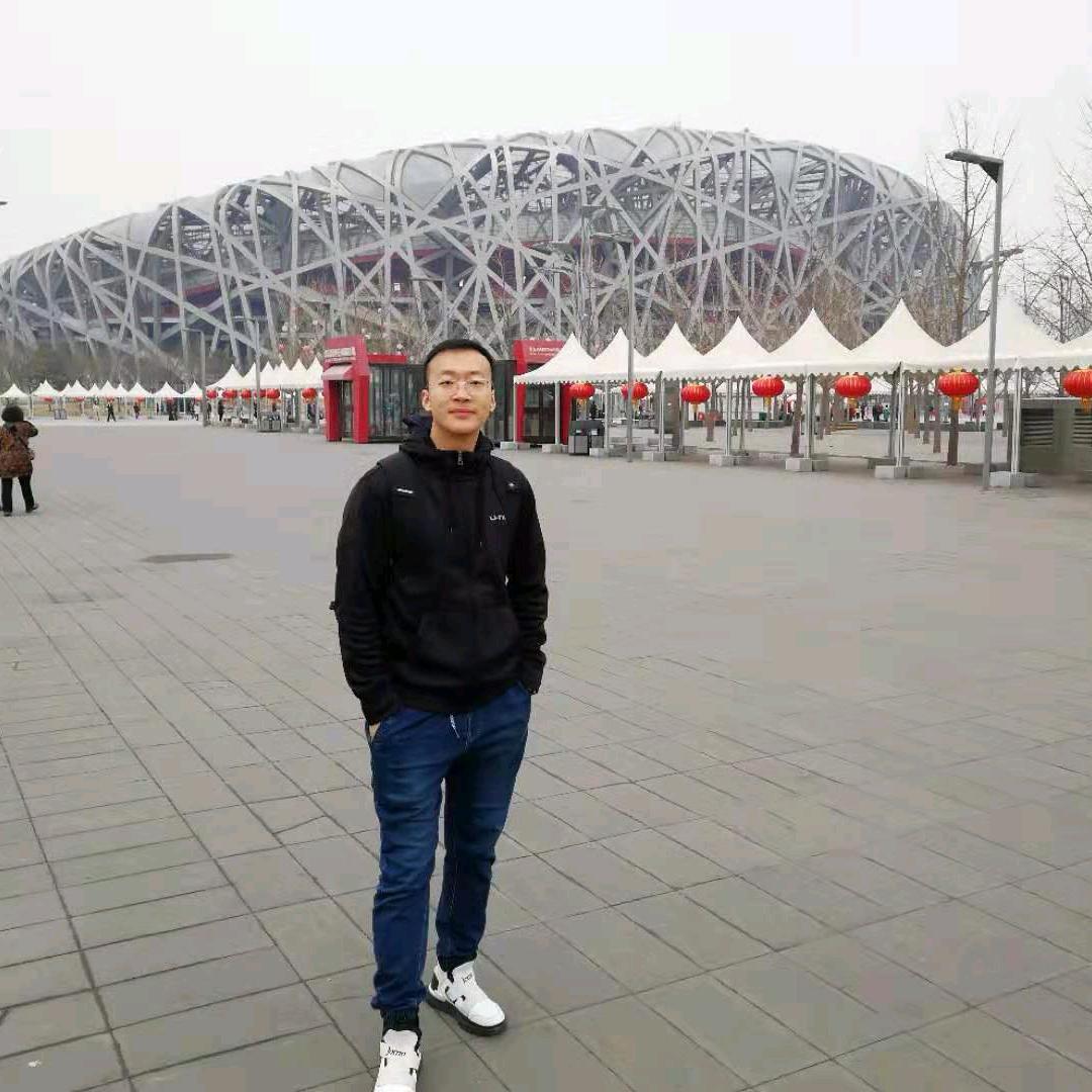 玫德（黑龙江）销售有限公司 石鑫