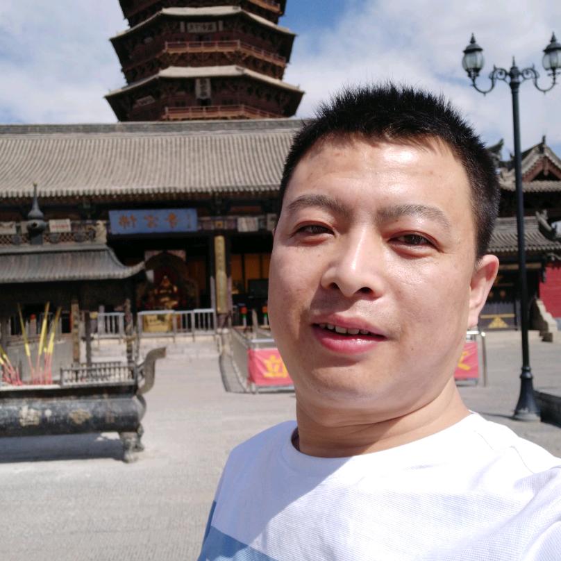 笑容背后