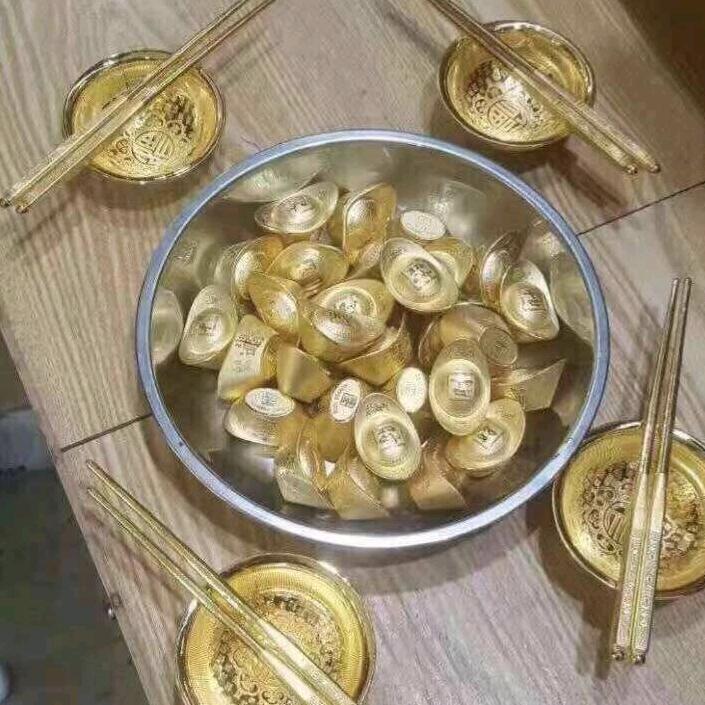 人生何处不相逢