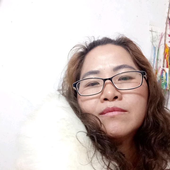 伟华