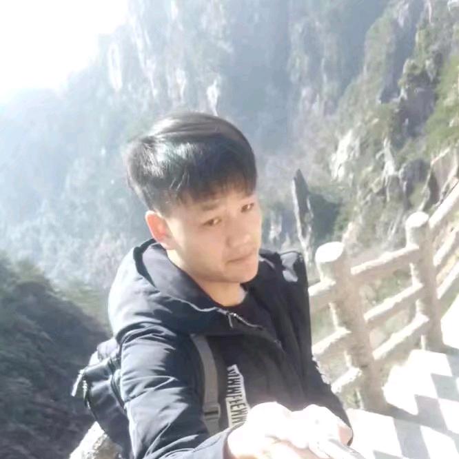 鲜榨果汁炒酸奶