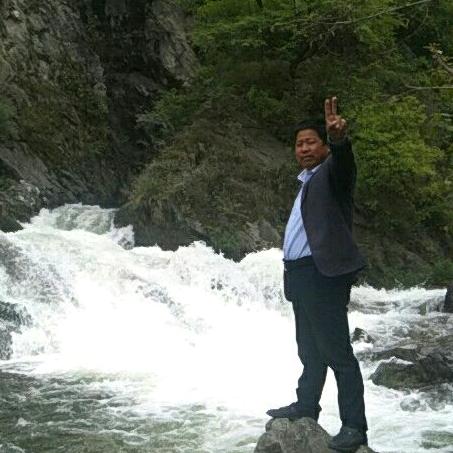 山峁峁苗木育种
