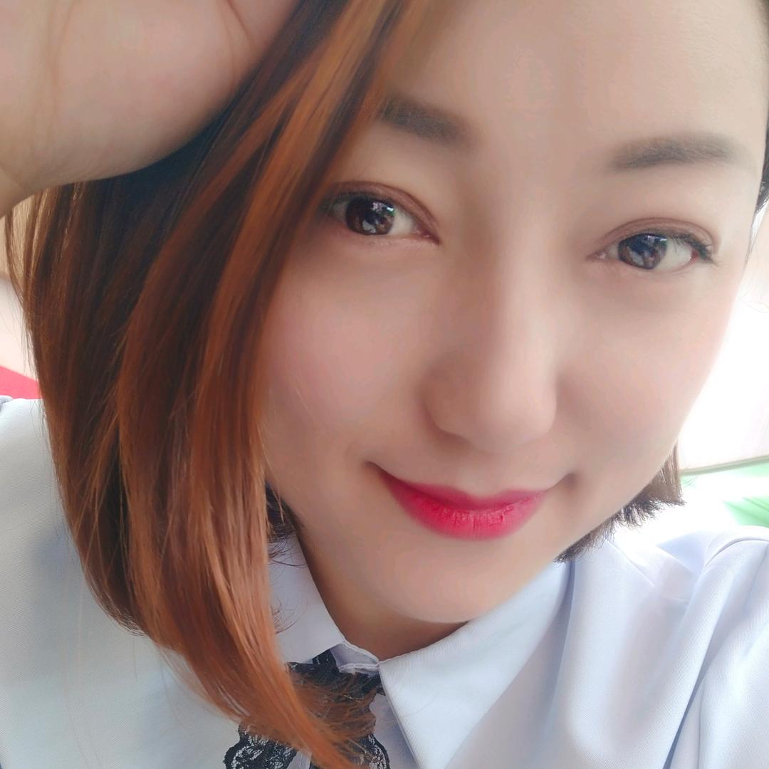 坤成化妆品店