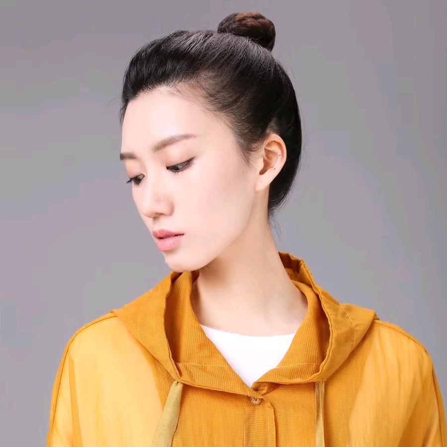 阔时装