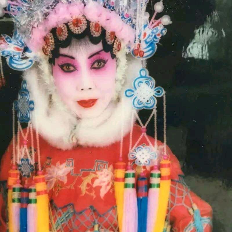 艺萱抖风