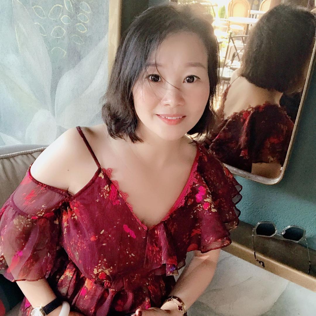 东方Miss• 白小白😄