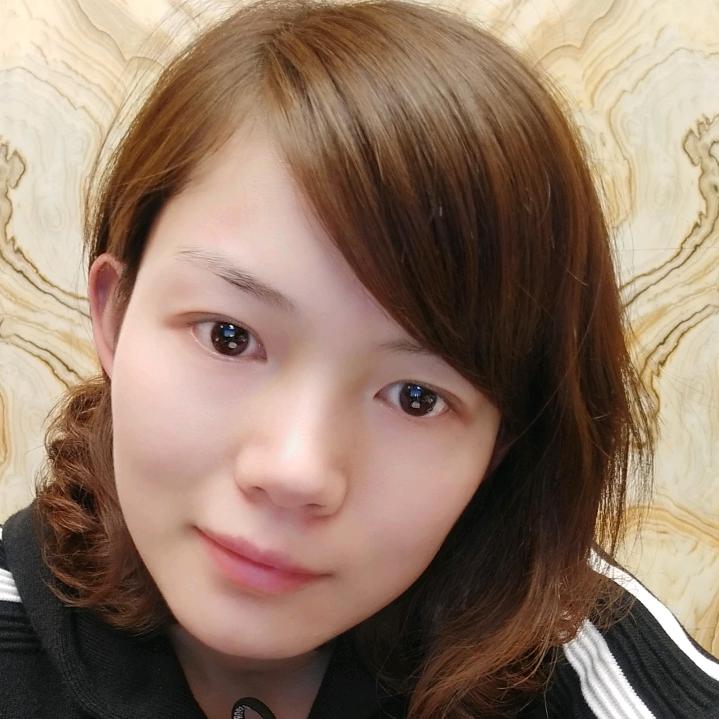 霞宝