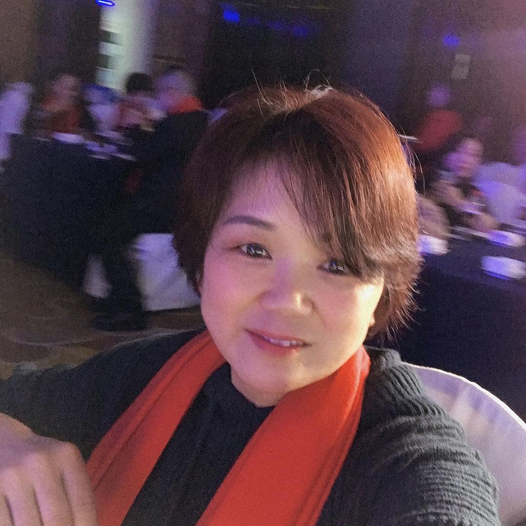 汉川市昕薇服饰店