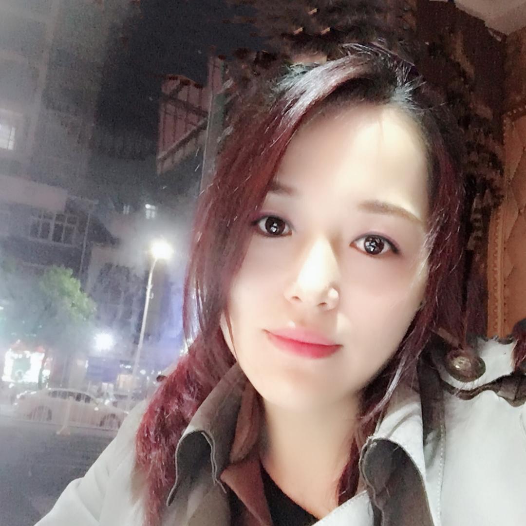 笑着走下去