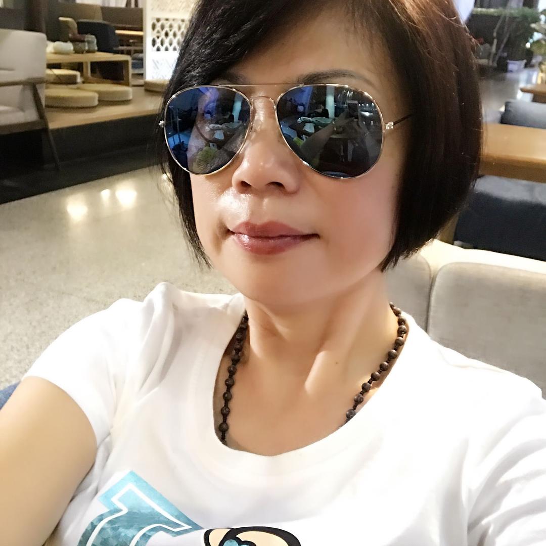 王小妞