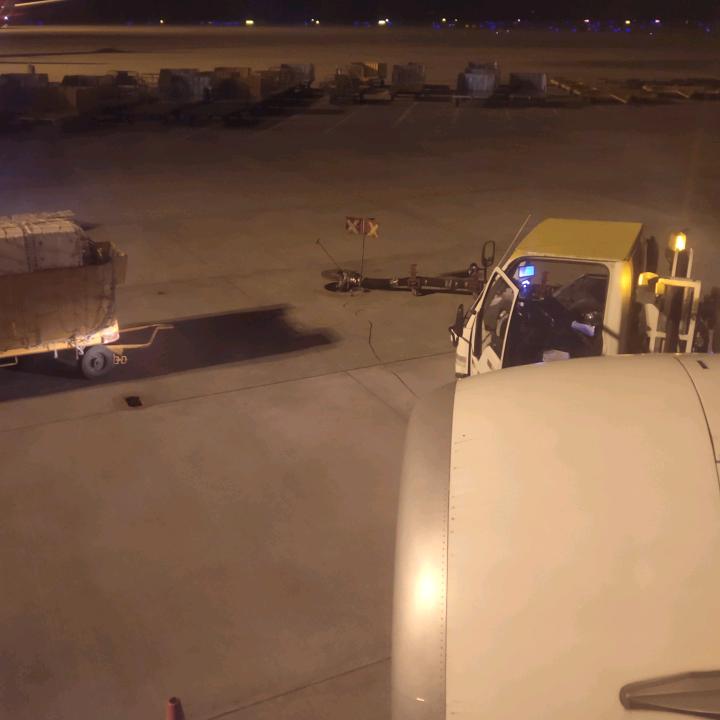 鲜衣白马醉春风