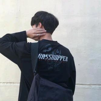 她说