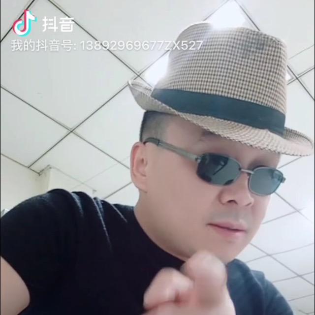帽子哥