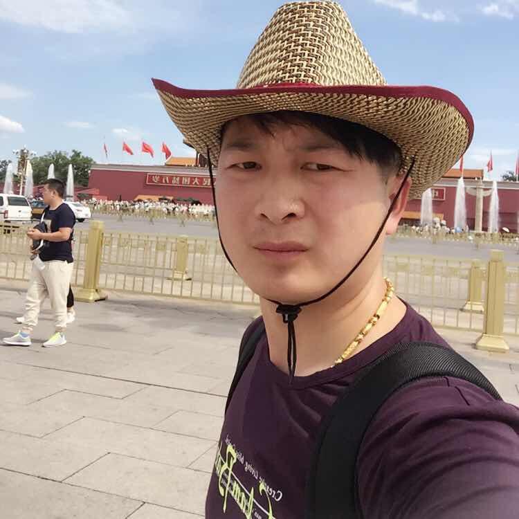 上海帝翼雕塑艺术有限公司。