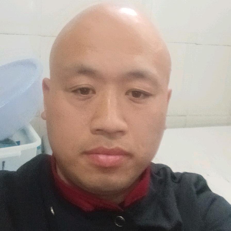 张伟