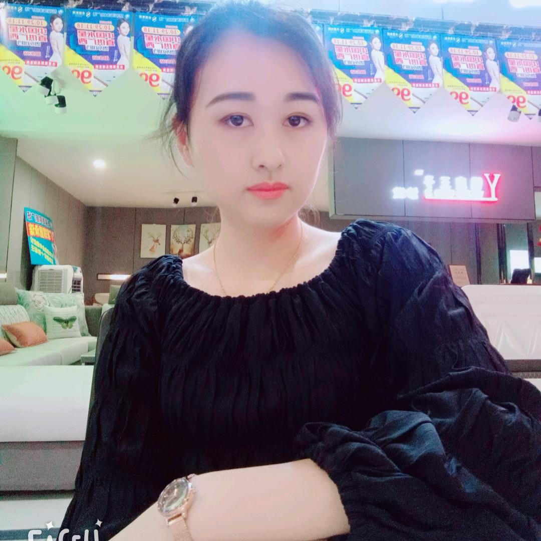 平果名扬家居广场阿萍