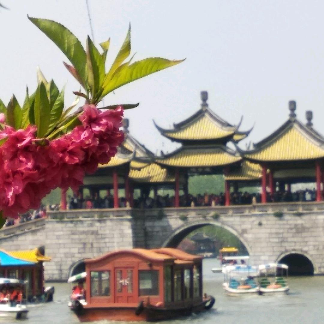 四季长清，峰行天下，