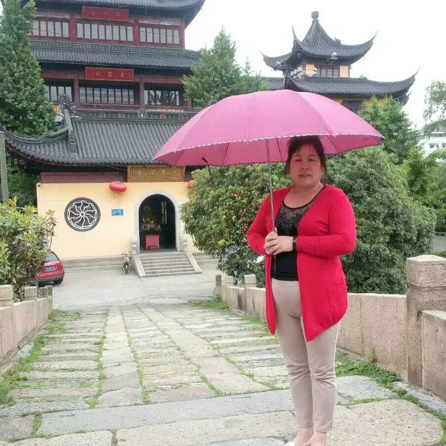 暖暖团团杨杨的外婆。