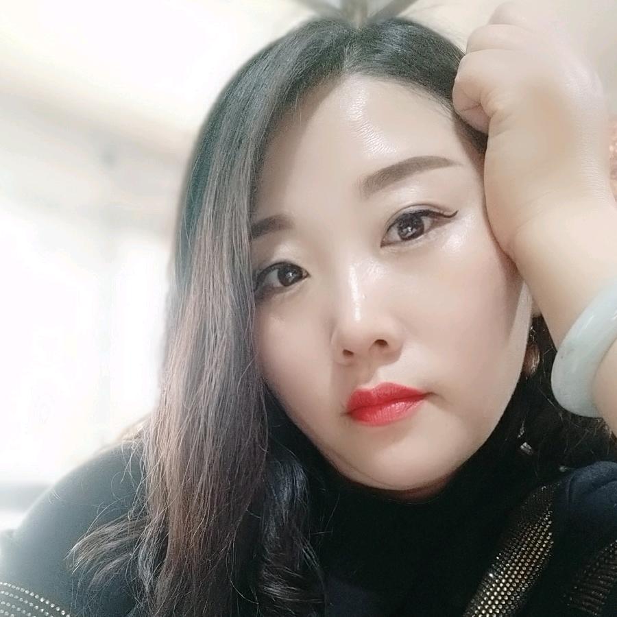 女王的高傲👄春