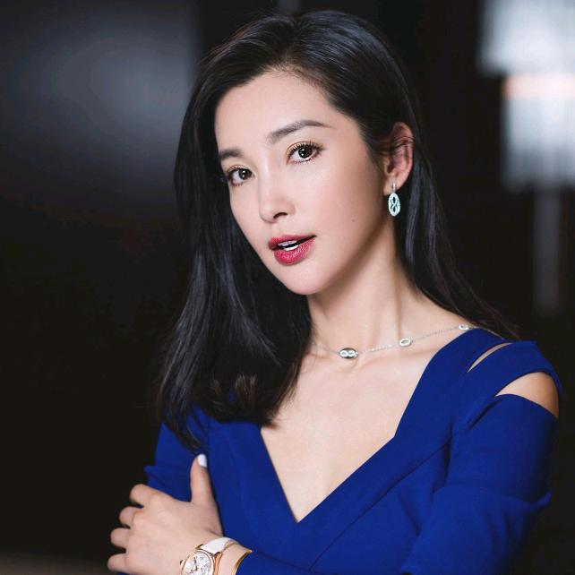 用户371235911547黄少