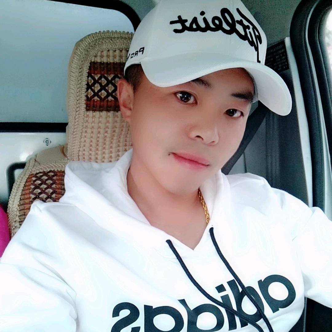 阿边，