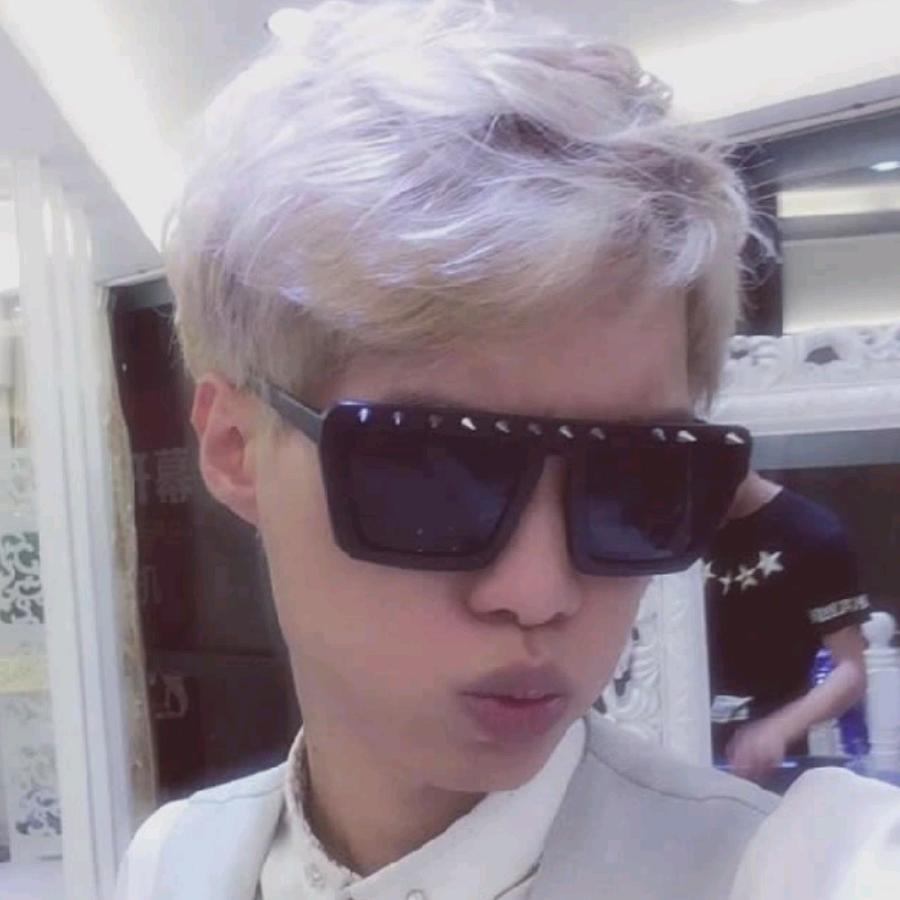 💋帅小伙💋