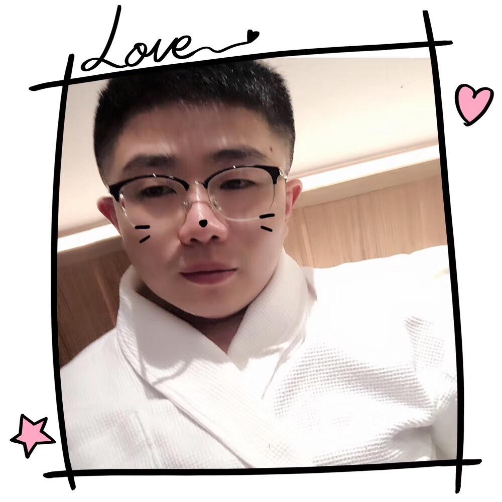 小不正经的男人