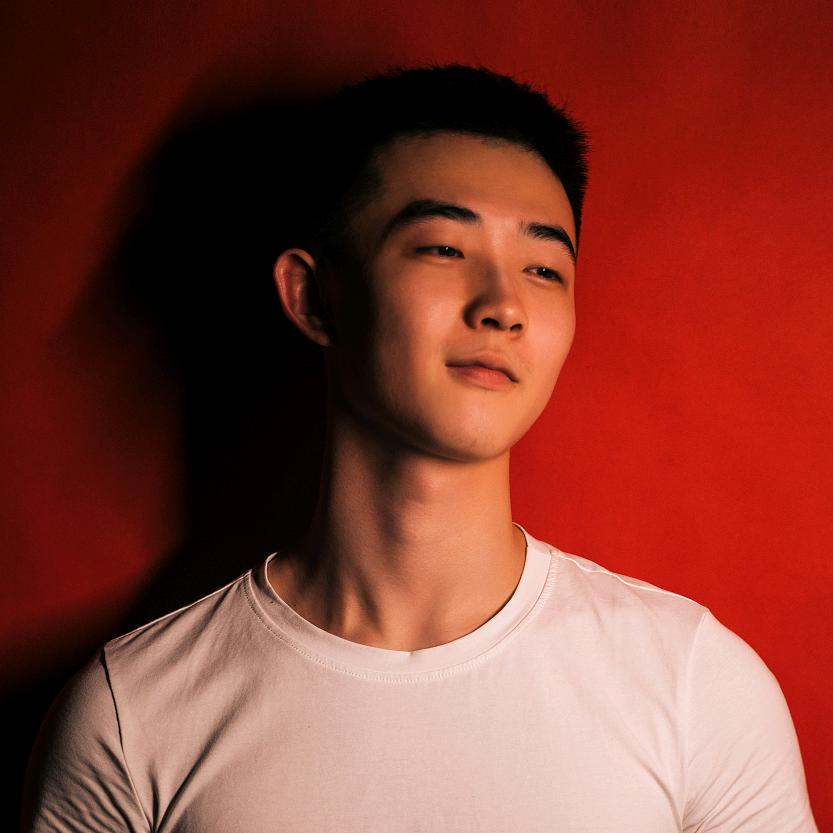 嚴无畏-