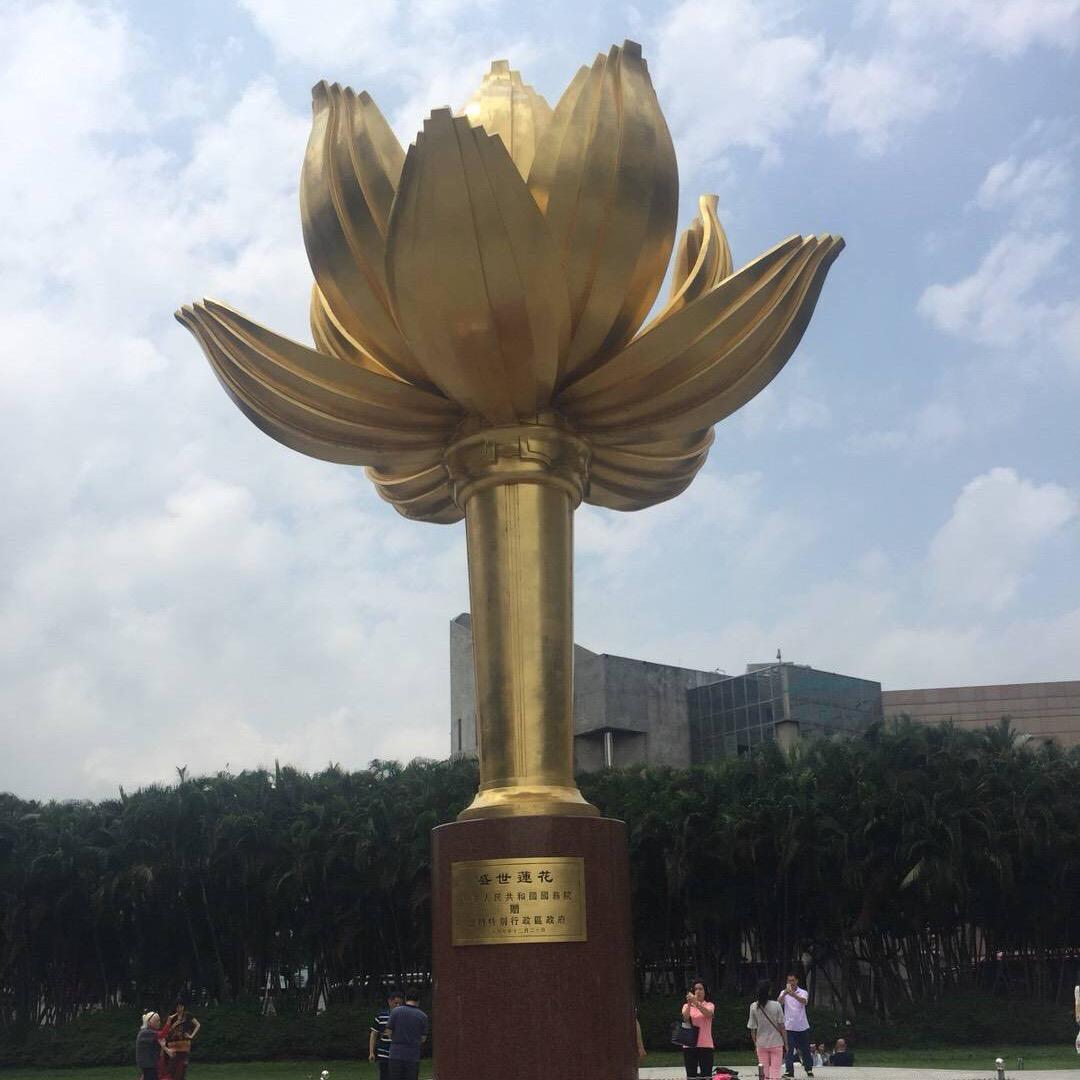 许多年以后
