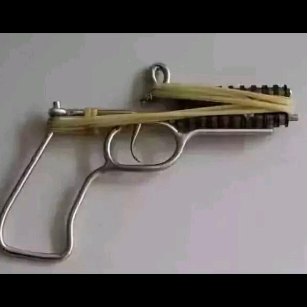 倾城之恋……冯