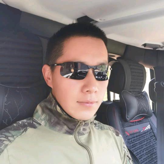 陈琼礼