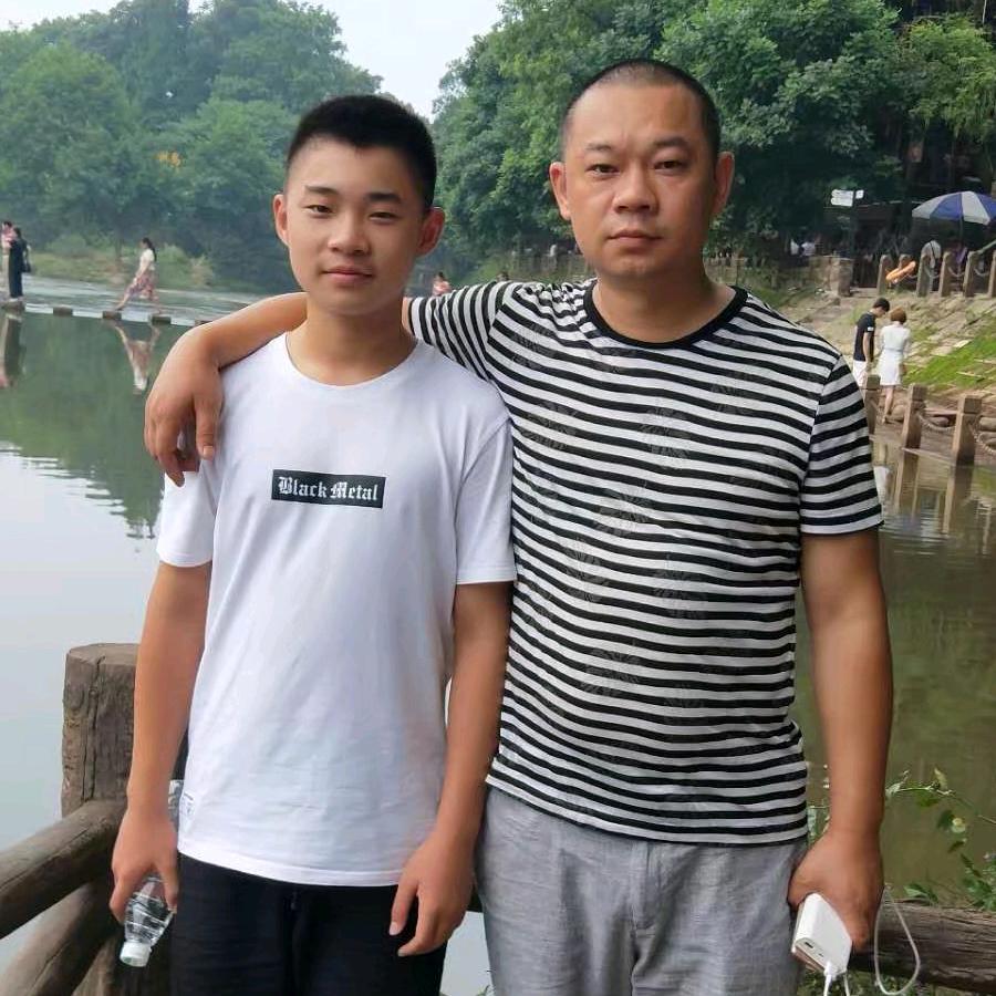 沙湾区新隆兽药张安平