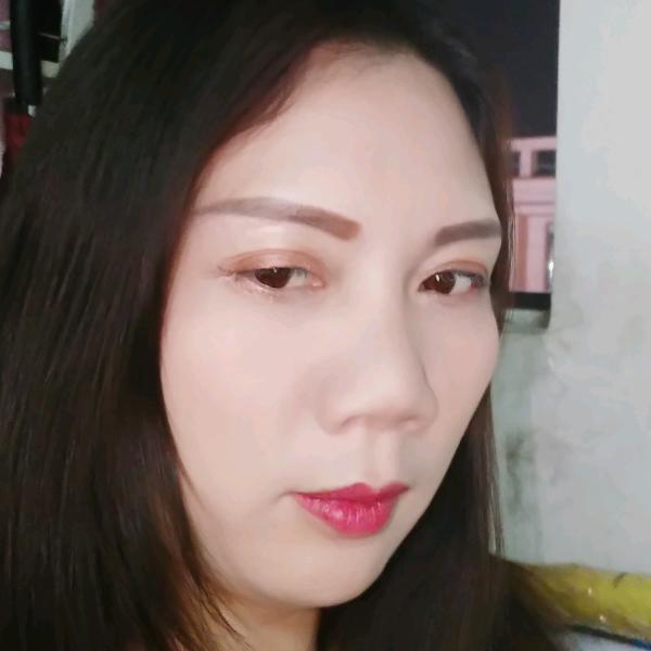 专业理疗师芳姐