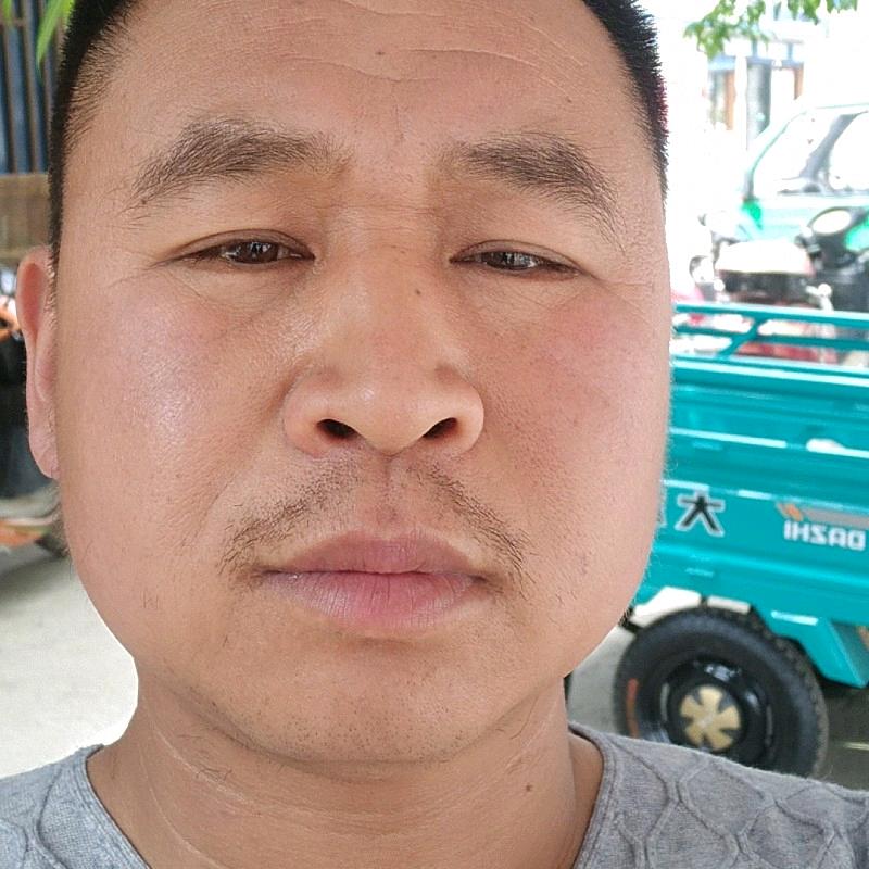 泓芝驿小刀电动车毛毛车行