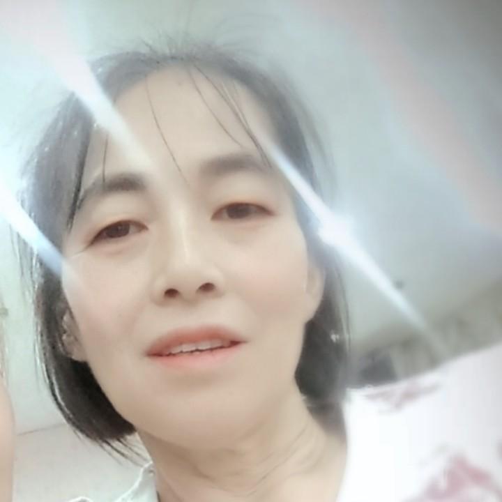 唐大姐。