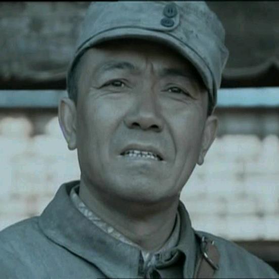 夜阑卧听风吹雨