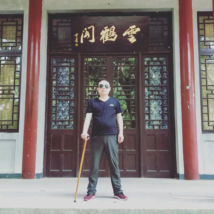 称勾海哥