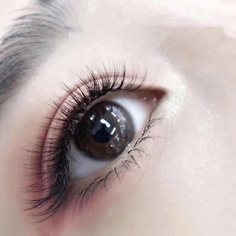 黑妞