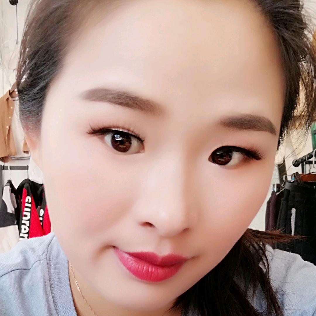 曼丽 （向阳溪溪童装）