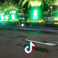 华