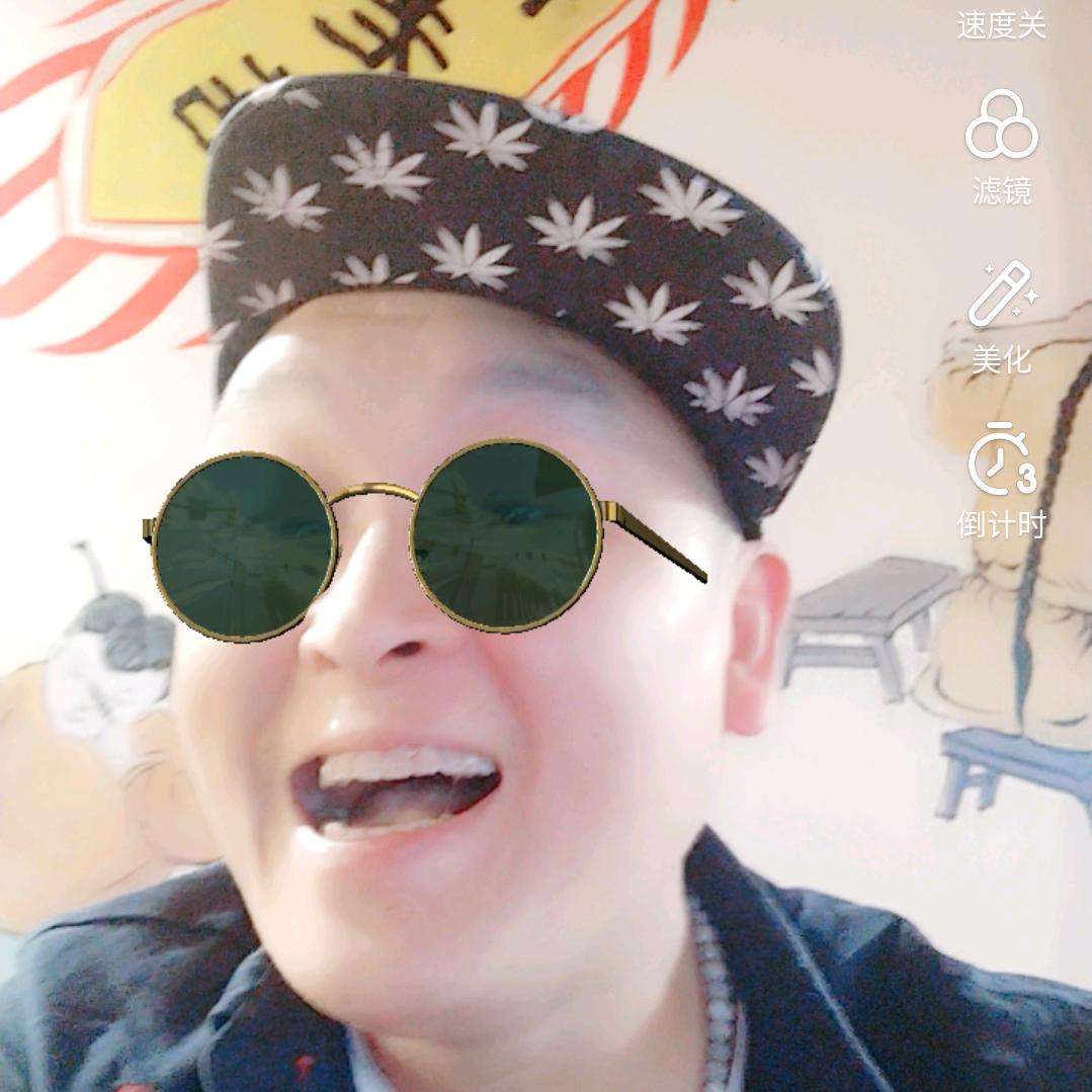 💗忘不了你们的老王😄😄