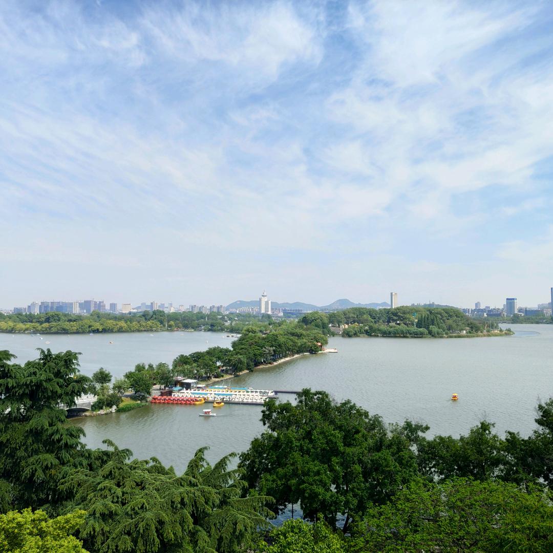 岁我不与