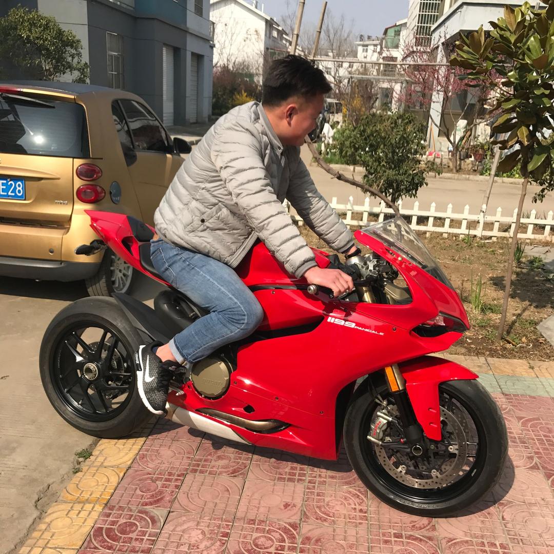 泽鑫摩托车行