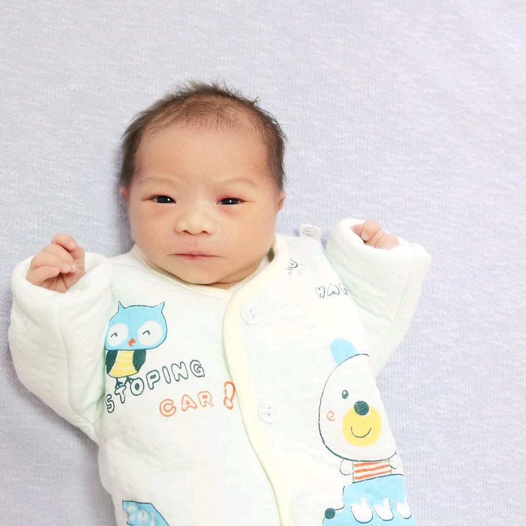 清辉欣妹