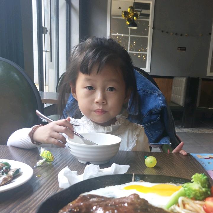 妖玥
