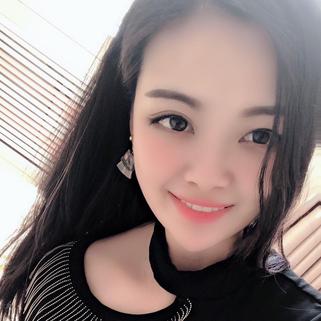 小七（莹）