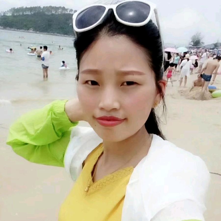 @豫东农资物流崔记小挑馄饨烧烤店，霞