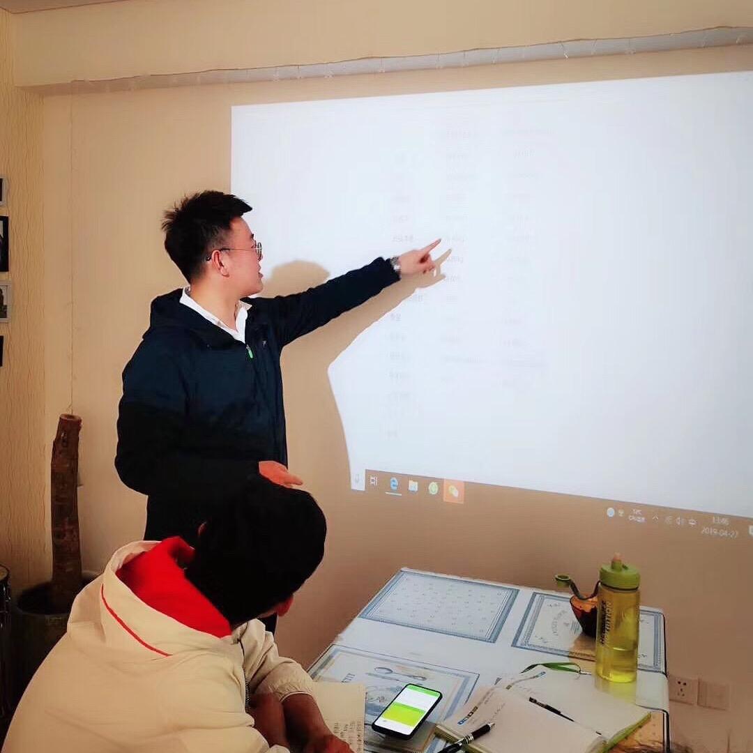 小珺同学👨‍🎓