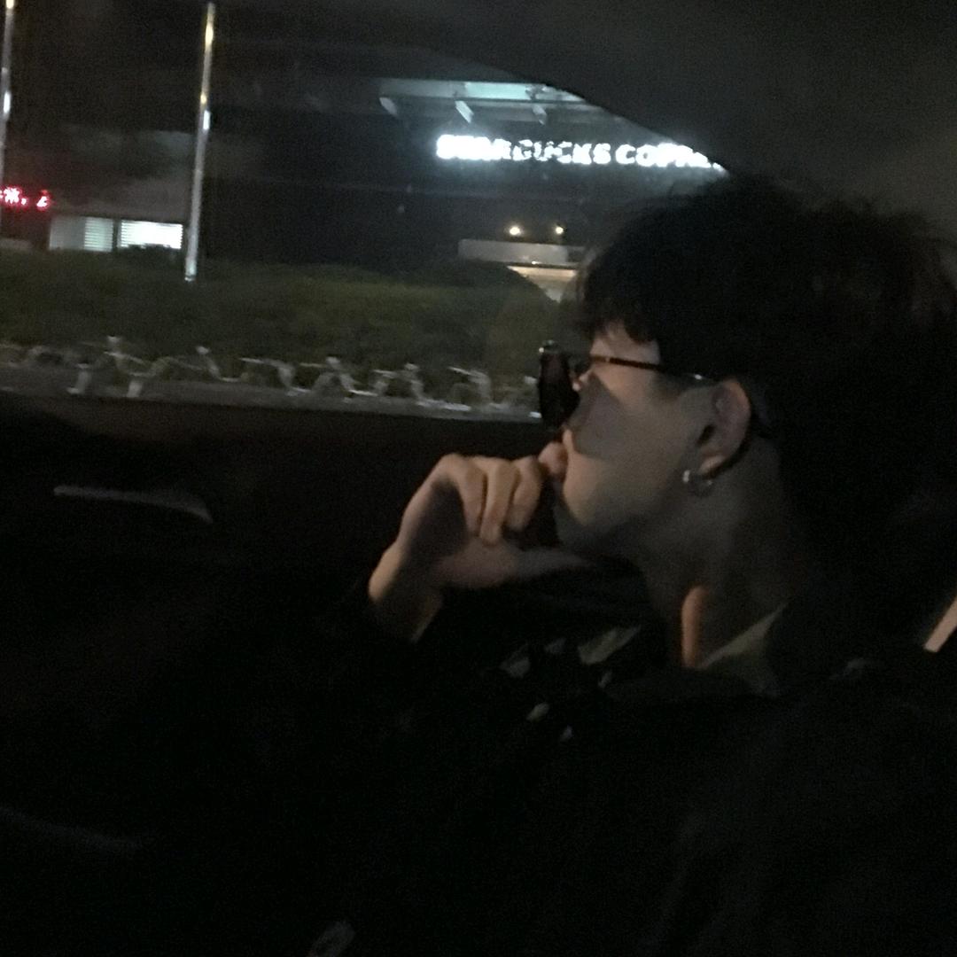 睡不醒的小邵
